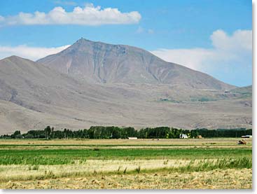 Mountains along the Iranian border