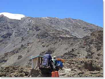 Lunch stop at Barafu