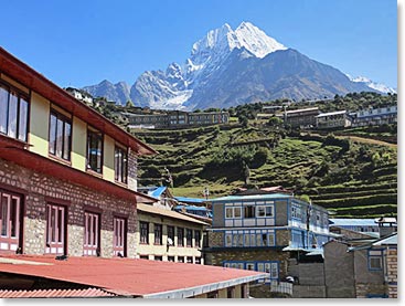 Thamserku loomed beautifully over town as we descended into the main part of Namche to look around.