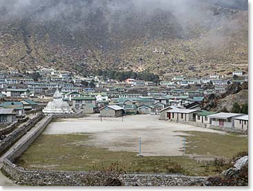 Arriving in Khumjung we saw the Hillary School.