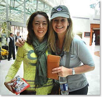 Ljerka and Leila at the lobby of the Marriott hotel 