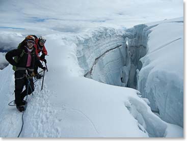 An impressive crevasse that we had to cross.