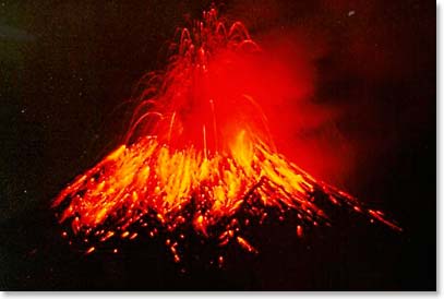 Strombolian-style eruption of Tungurahua Volcano, Ecuador