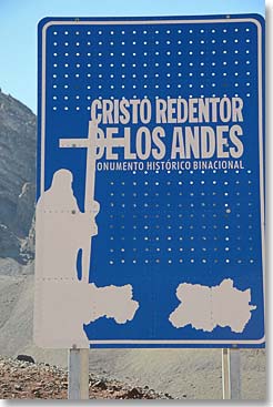 Sign for “Cristo Redentor de los Andes” (Christ the Redeemer of the Andes) monument