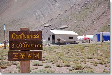 Confluencia, our first camp, is located at 3,400 metres (11,100 ft.)