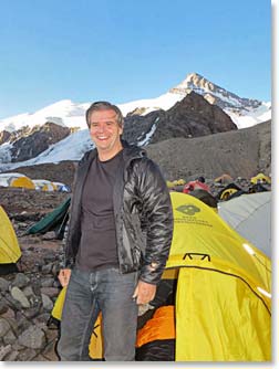 Dan emerging from his tent for our dinner News Year’s Day. We had chicken with rice and it was excellent.