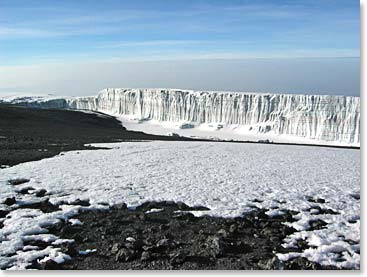 Geleiras perto do nosso acampamento (The glaciers around our camp site)