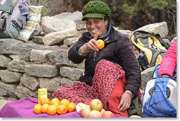 Midway up the Namche Hill, we found this woman selling oranges as refreshment  to trekkers.  They were very juicy and they hit the spot.