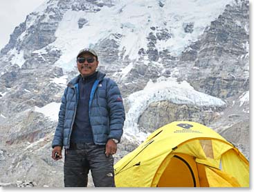 Ang Temba, Berg Adventures Expedition Manager, at Everest Base Camp