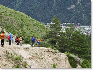 After lunch it was time to descend back down to Elbrus Village.