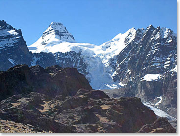 A great view of the snow coming of Cabeza de Condor