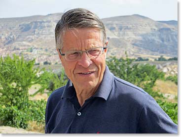 Evert at the beginning today’s 5k hike through the Red and Rose valleys