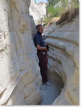 Evert walking around a tight corner