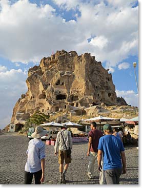 Arriving at the Uchisar Castle