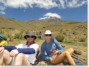 Jimmy and Kelley at a lunch break with Ararat behind