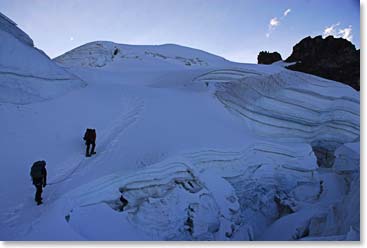 Alain and Osvaldo began their climb very early in the morning.