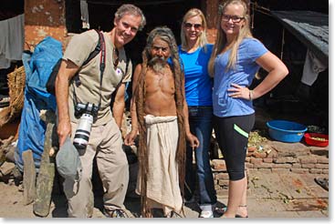 Later we visited Pashputi, Kathmandu’s largest and most famous Hindu temple.