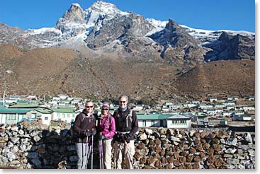 It was a beautiful morning to start off trekking from Khumjung.