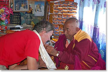 Later we visited Lama Geshe, an old friend of Berg Adventures and one of the most revered figures of Khumbu.