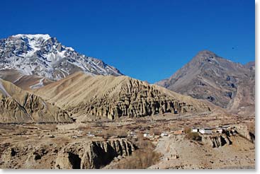 Ghemi is a classic village of Mustang, high and remote.