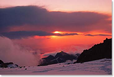 A beautiful sunset over Nido de Condores