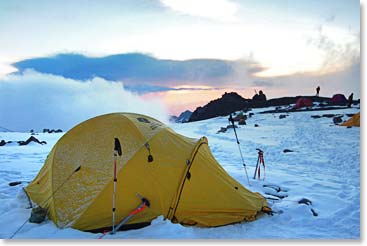 It was a frosty night at Nido de Condores but we were snug in our North Face mountain tents!