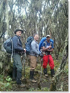 A photo from Tuesday’s hike to Barranco Camp. The team is looking great!
