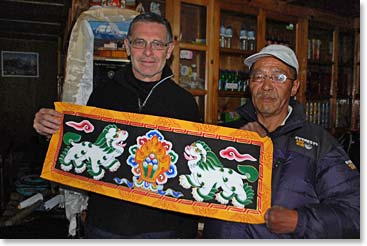 Ken with Pasang – he bought a stunning Thanka