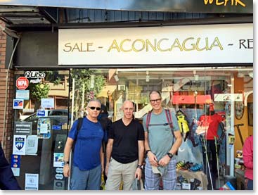 The team set out into Mendoza to do some gear and gear rental shopping