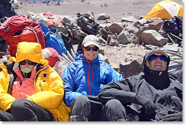 Katie, Joanne and Ed resting and Nido de Condors