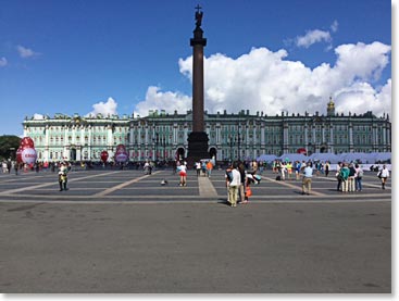 Palace square is always beautiful. It always seems to inspire.