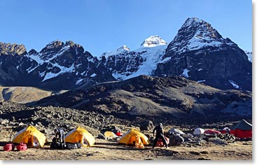 Condoriri Base Camp is a beautiful place, a perfect base camp.