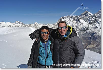 Brent and Palden on the top, with Everest behind.