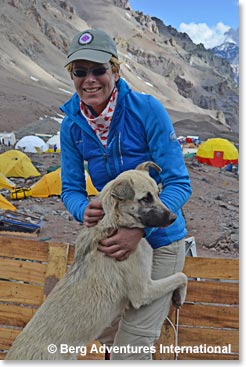 Chris von Gartzen with her new friend