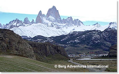 Approaching the village of El Chalten with Fitz Roy on the background