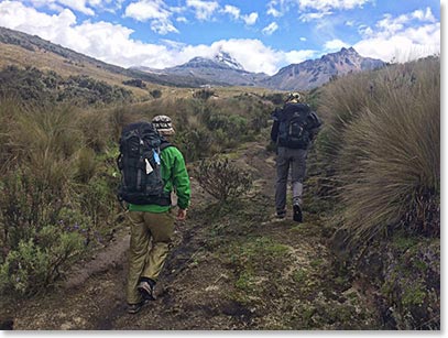 The hike to the refugio