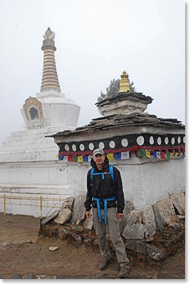 On the trail to Pangboche