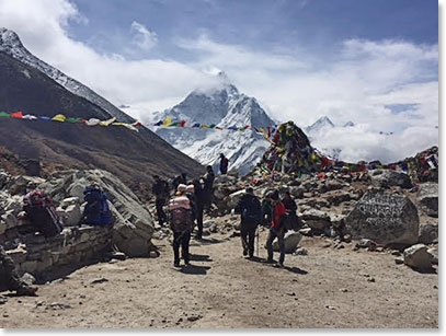 Past the Sherpa Memorials above Thukla