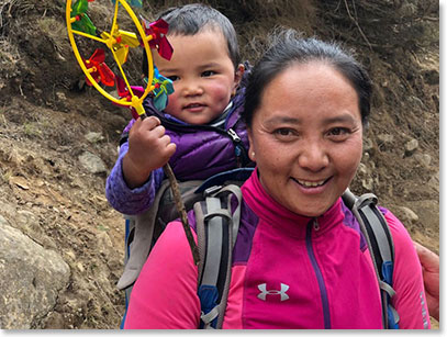 We met a young Sherpa girl and her baby on the trail