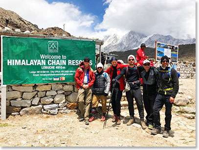 Team at Lobuche