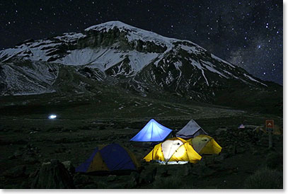 Sajama base camp at night