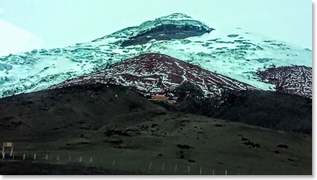 Today we left to the Refugio Chimborazo, our next climb