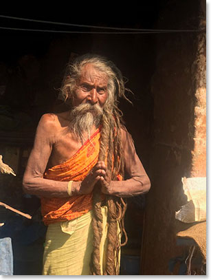 Holy man in Pashupati