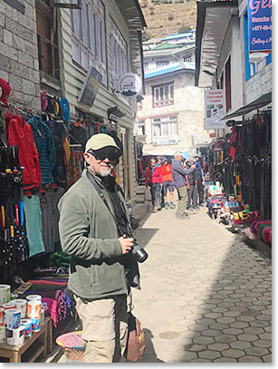 The streets of Namche Bazaar