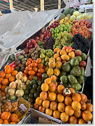 Another Hannah photo – fresh fruits and veggies at the market