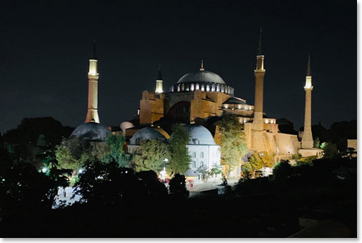 Rob and Chuck arrived at the Four Seasons Hotel  at night with stunning views of Hagia Sophia; a former Greek Orthodox cathedral, later an Ottoman imperial and now a museum.