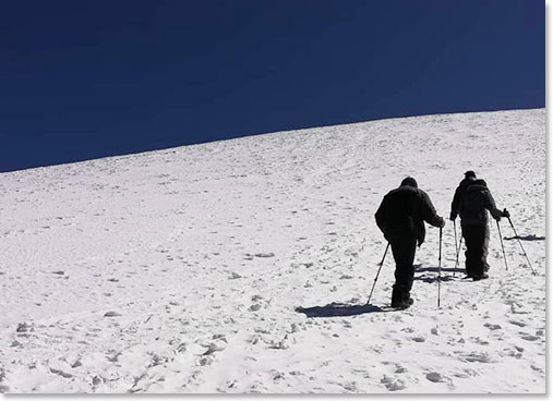 Climbing to the summit of Mount Ararat in perfect conditions