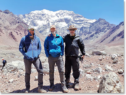 On Friday we took a side hike to view the spectacular South Face of Acocagua