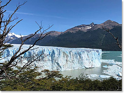 Perito Moreno Glacier – The world’s third largest reserve of fresh water